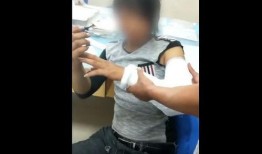 两个男网红吃瓜视频,两位男网红同框吃瓜，揭秘娱乐圈幕后真相